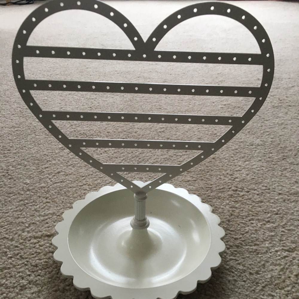 PB Teen Earring holder